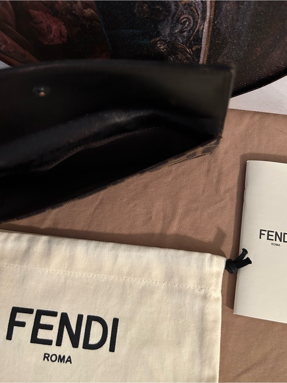 FENDI Authentic EUC Wallet and Dust Bag - Picture 5 of 8